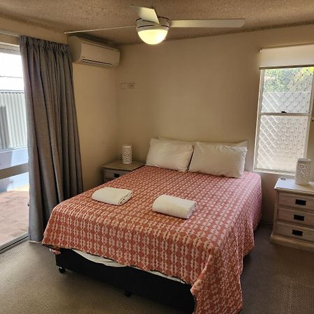 Capeview Apartments - Right On Kings Beach Caloundra Kültér fotó