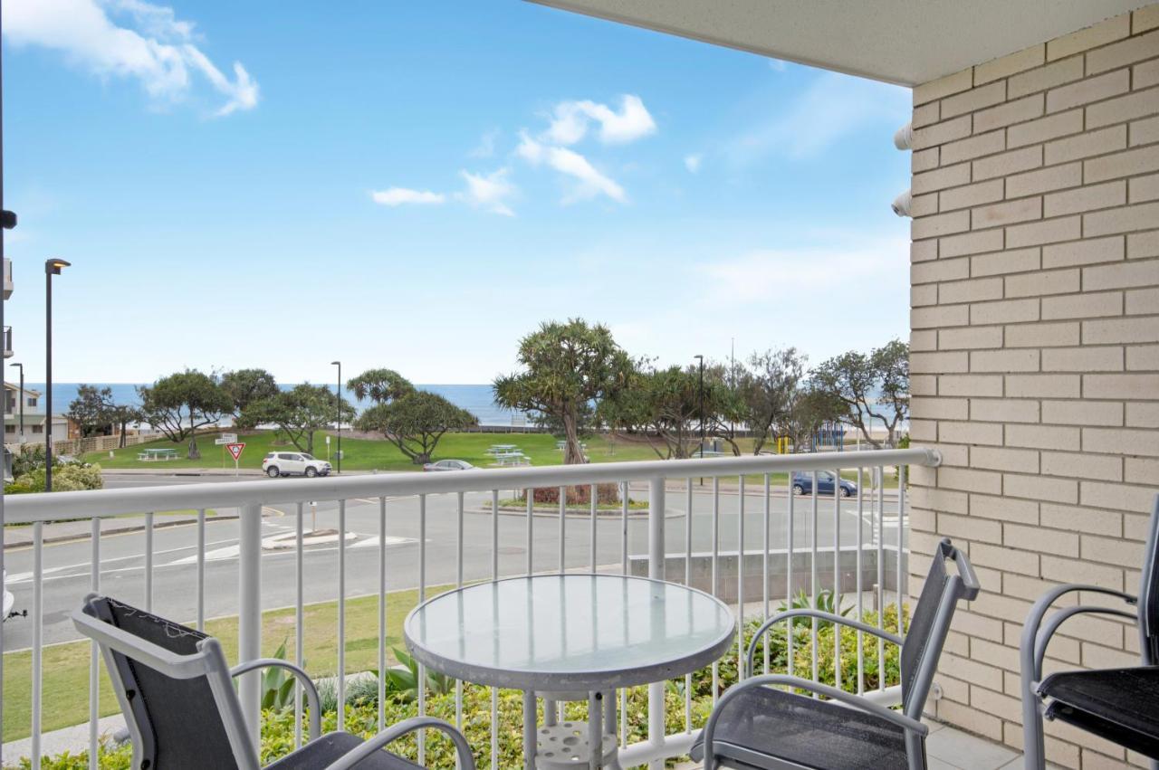 Capeview Apartments - Right On Kings Beach Caloundra Kültér fotó