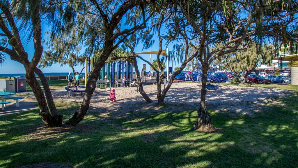 Capeview Apartments - Right On Kings Beach Caloundra Kültér fotó